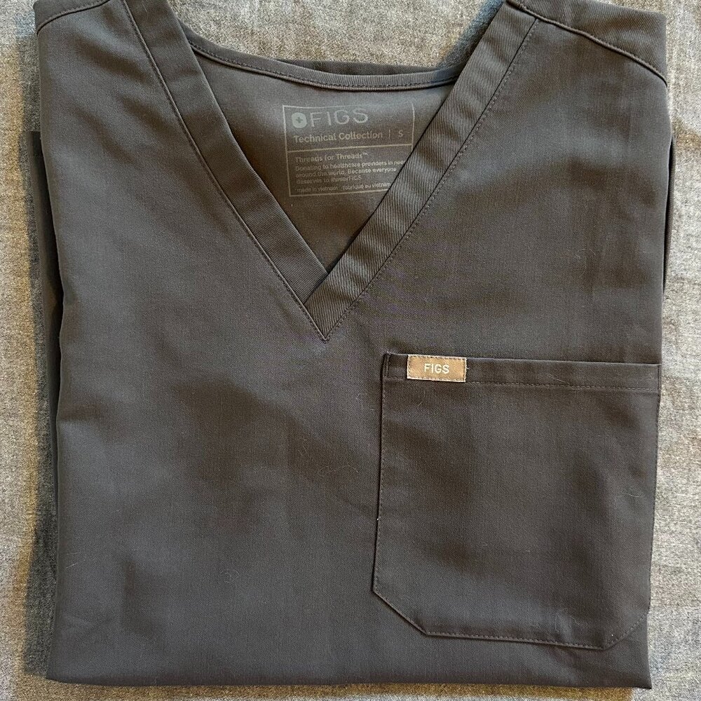Figs Scrub Top